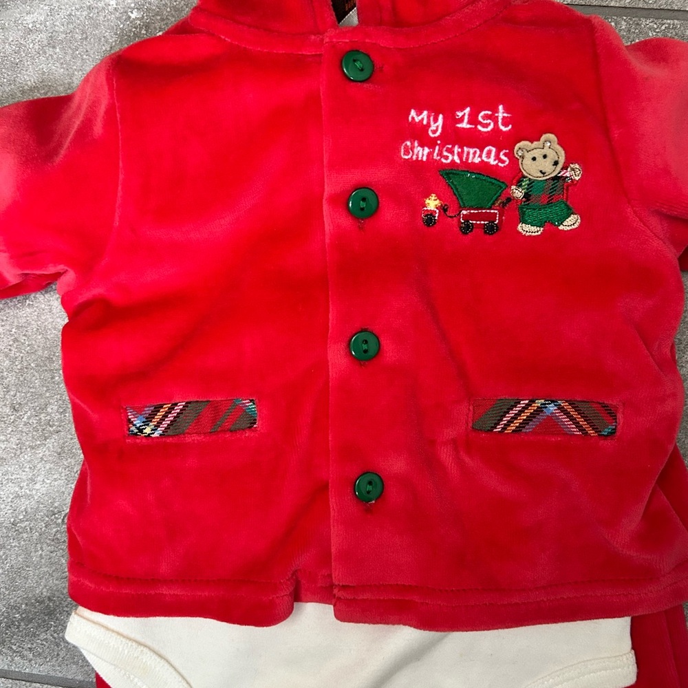 Little Wonders Red and Green Christmas Baby 3 Piece Outfit. Preemie - Picture 3 of 6